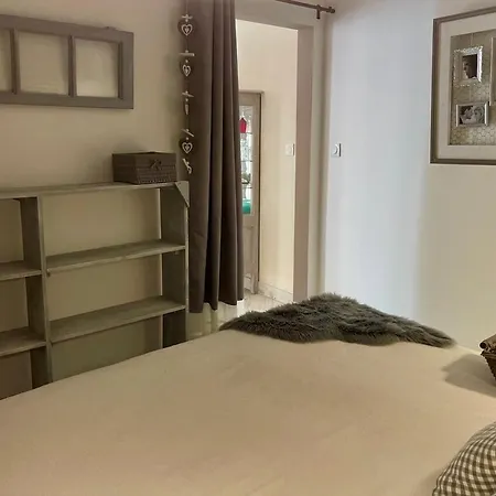 Ferienhaus Les Baignassouts 4 Personnes Proche Royan Et Plages Barzan