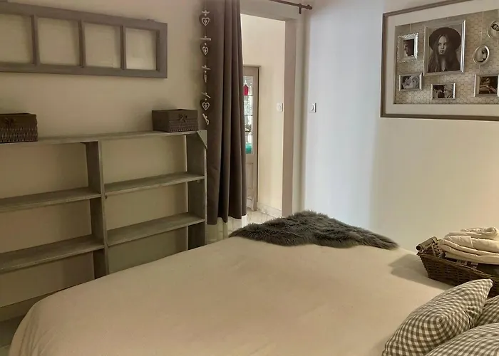 Ferienhaus Les Baignassouts 4 Personnes Proche Royan Et Plages Barzan